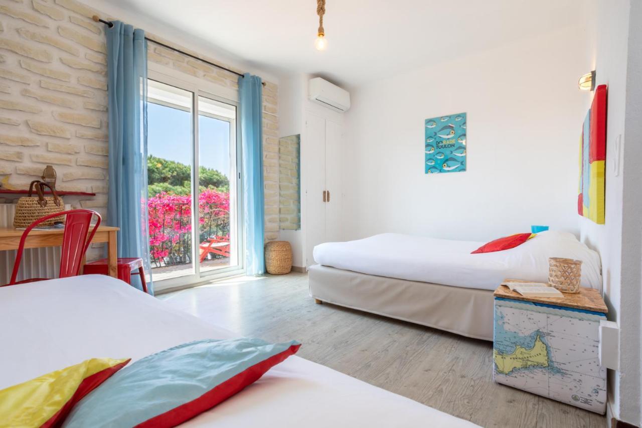 Hotel Almanarre Plage - Hotel Eco-Responsable Face A La Mer Hyeres Exterior photo