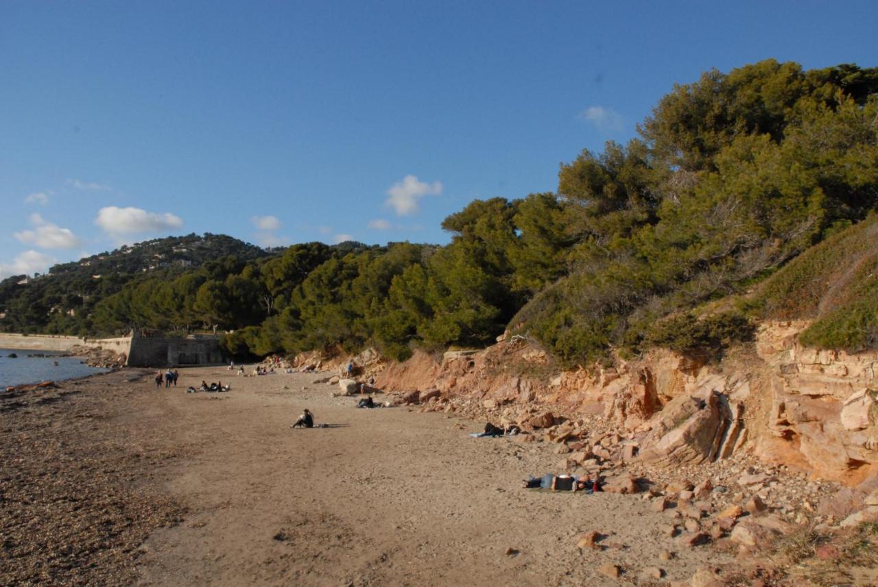 Hotel Almanarre Plage - Hotel Eco-Responsable Face A La Mer Hyeres Exterior photo